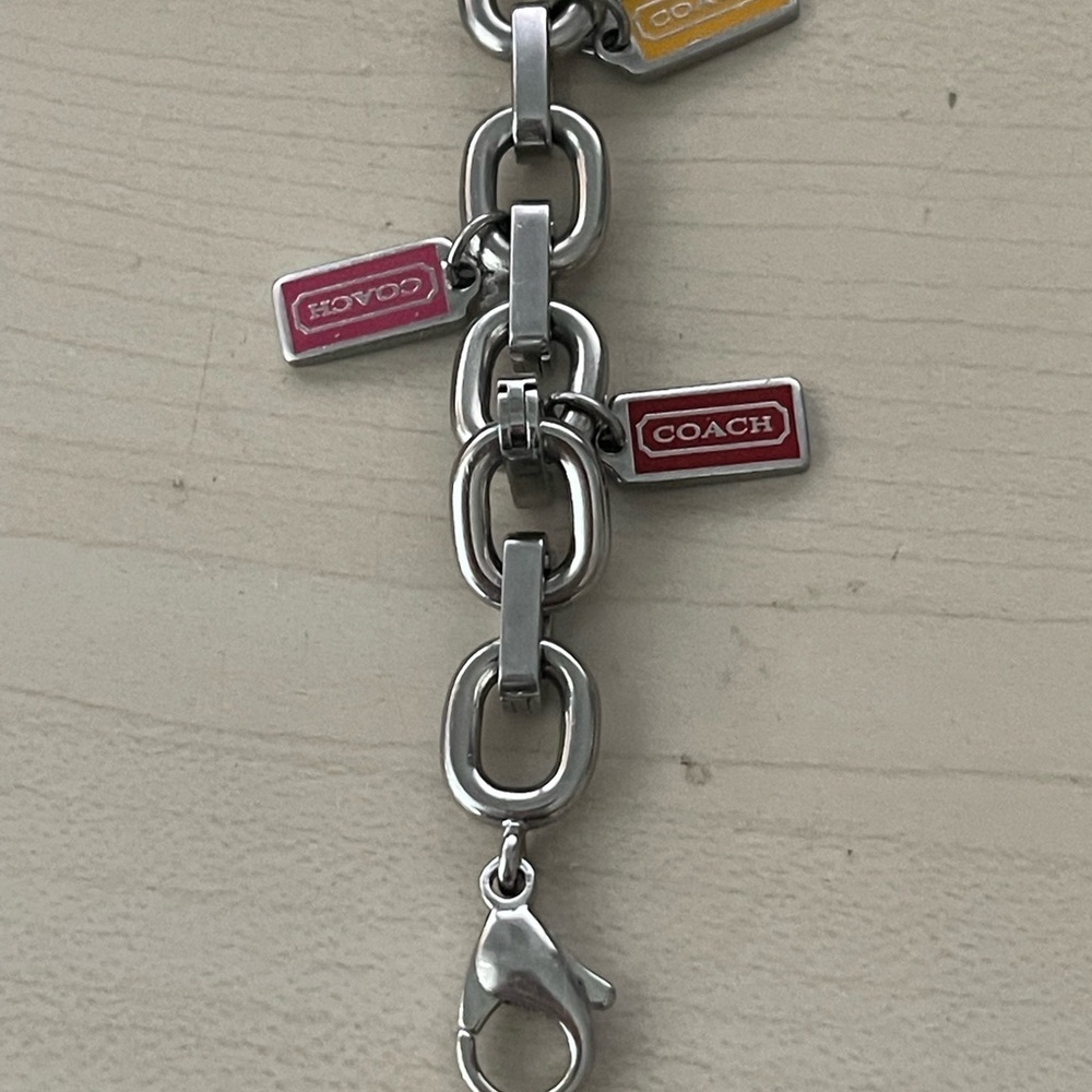 Coach 14500505 Silver Charm Bracelet Women Watch - Picture 3 of 6